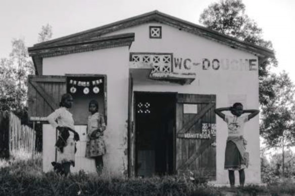 Imagen 14. Women workers. (Kostas Tsanakas, 2019). Fotografía digital.