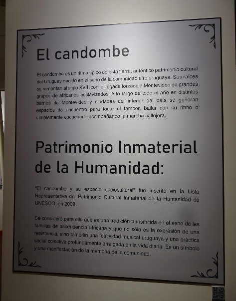 Texto visible en el Museo del Carnaval. Montevideo. Febrero 17 de 2023. Foto: Marcos González Pérez.